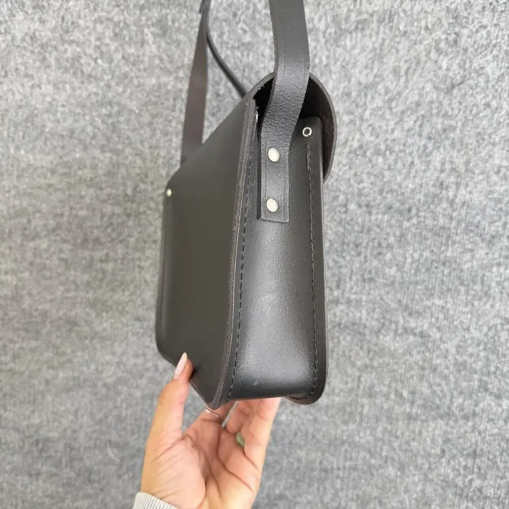 The Cambridge Satchel Black Leather Crossbody Bag Messenger Buckle JX Monogram